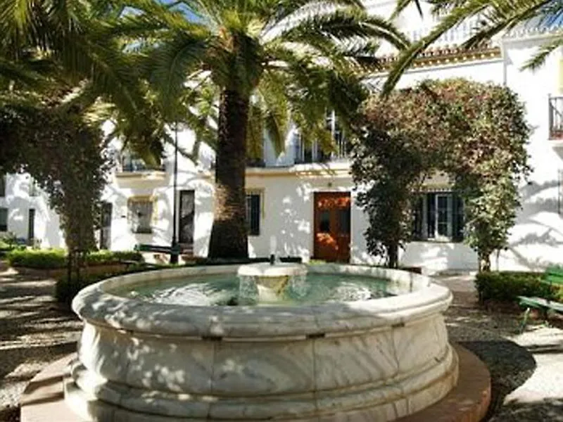 La Plazoleta Hotel ベナルマデナ
