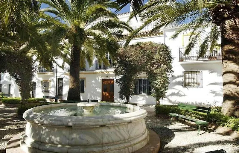 La Plazoleta Hotel ベナルマデナ 2*,